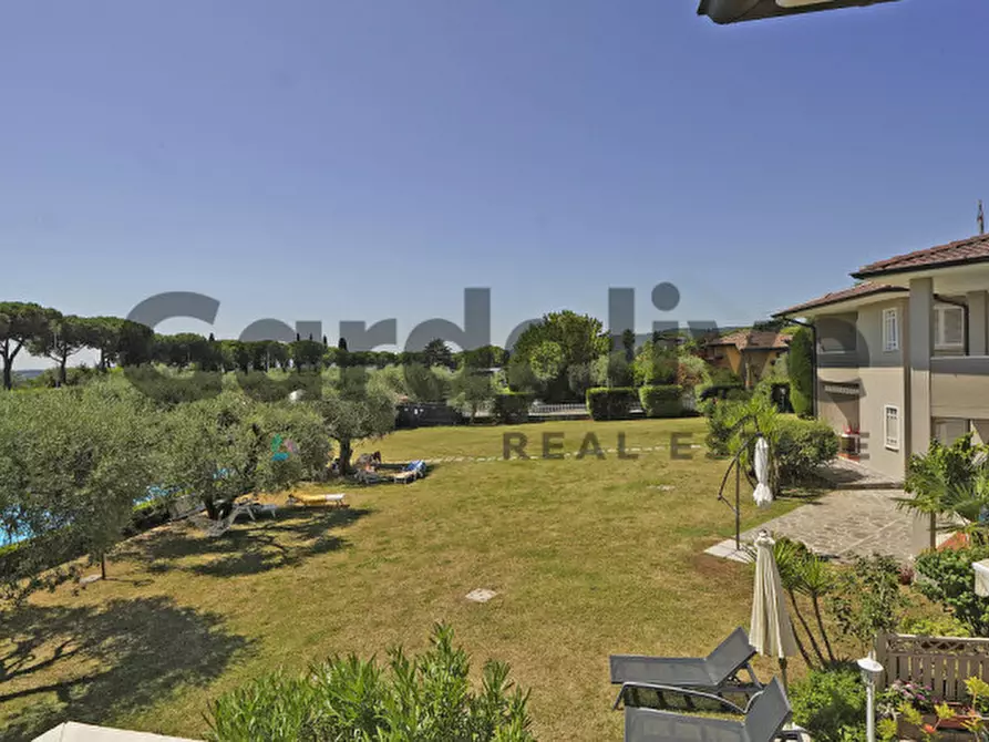 Immagine 18 di Appartamento in vendita  in Via Manara a Padenghe Sul Garda