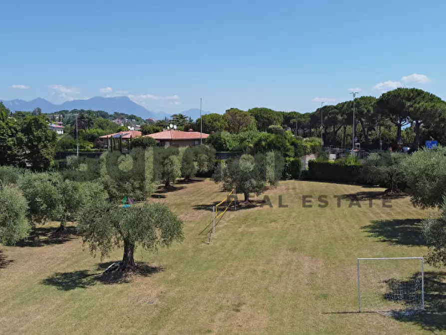 Immagine 24 di Appartamento in vendita  in Via Manara a Padenghe Sul Garda