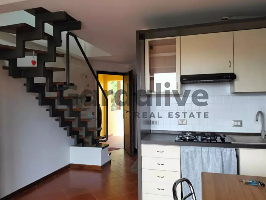 Immagine 4 di Appartamento in affitto  in via borgo alto a Puegnago Sul Garda