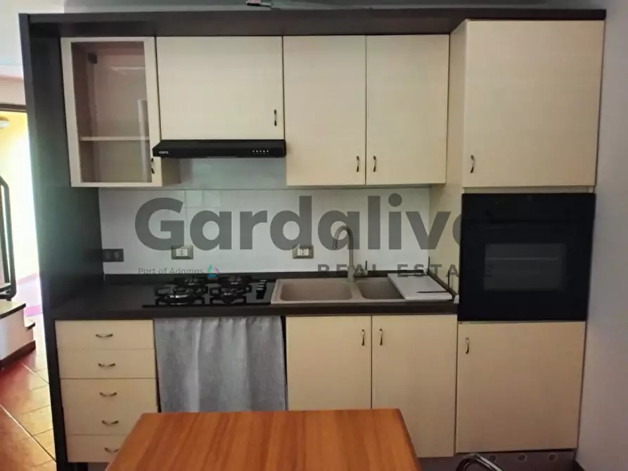 Immagine 7 di Appartamento in affitto  in via borgo alto a Puegnago Sul Garda