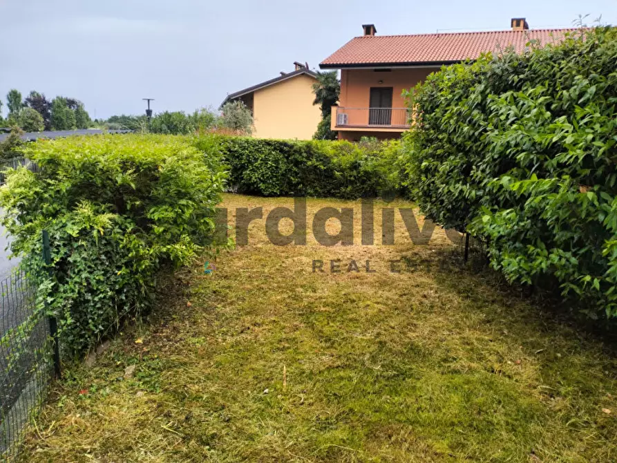 Immagine 16 di Appartamento in affitto  in via borgo alto a Puegnago Sul Garda