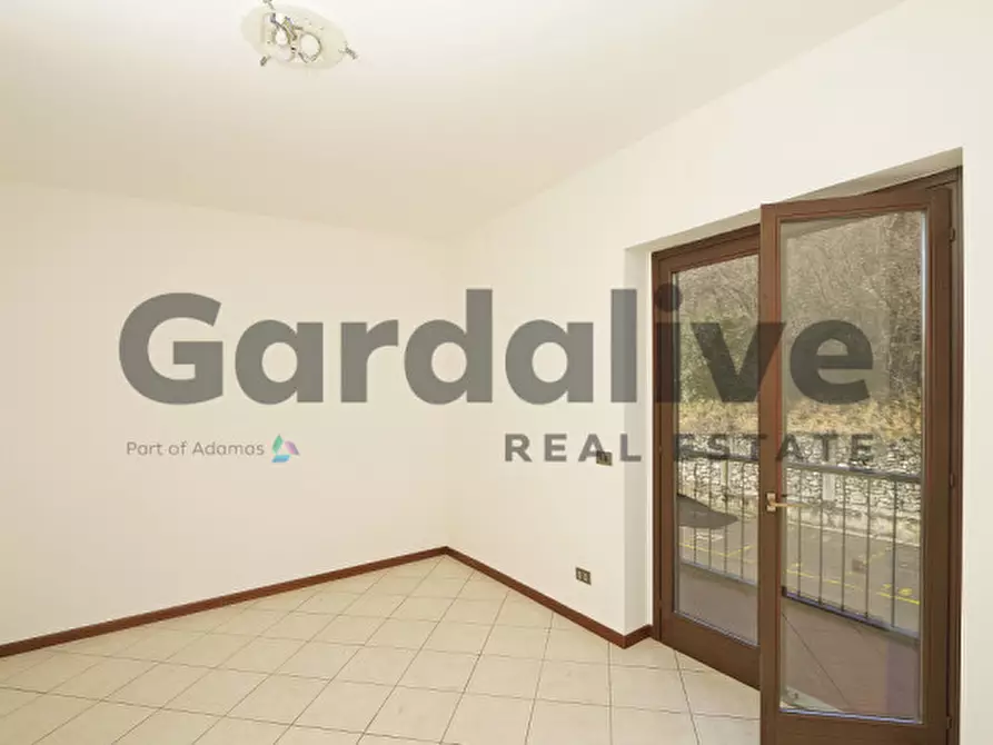 Immagine 18 di Villetta a schiera in vendita  in Via borgo alto a Puegnago Sul Garda