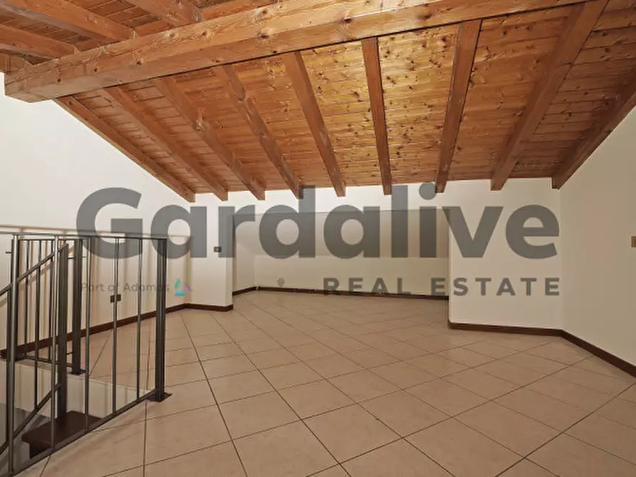 Immagine 23 di Villetta a schiera in vendita  in Via borgo alto a Puegnago Sul Garda