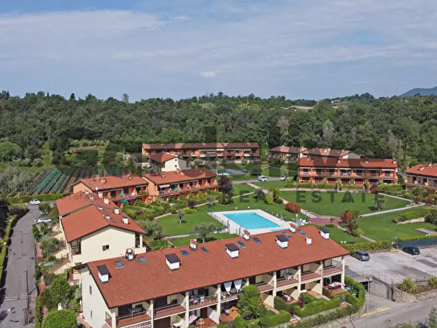 Immagine 28 di Villetta a schiera in vendita  in Via borgo alto a Puegnago Sul Garda