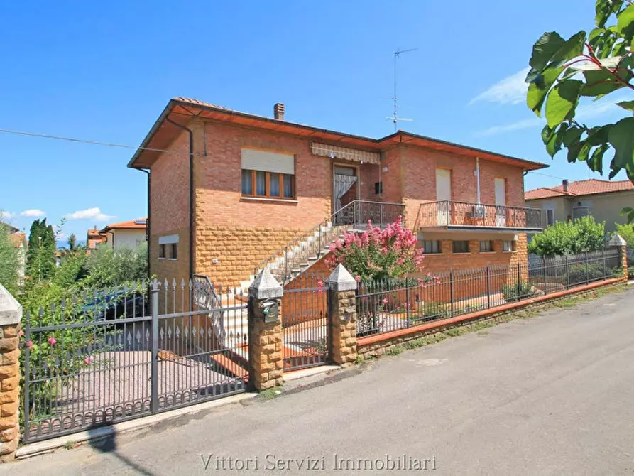 Immagine 1 di Villa in vendita  in via di san vittorino a Montepulciano