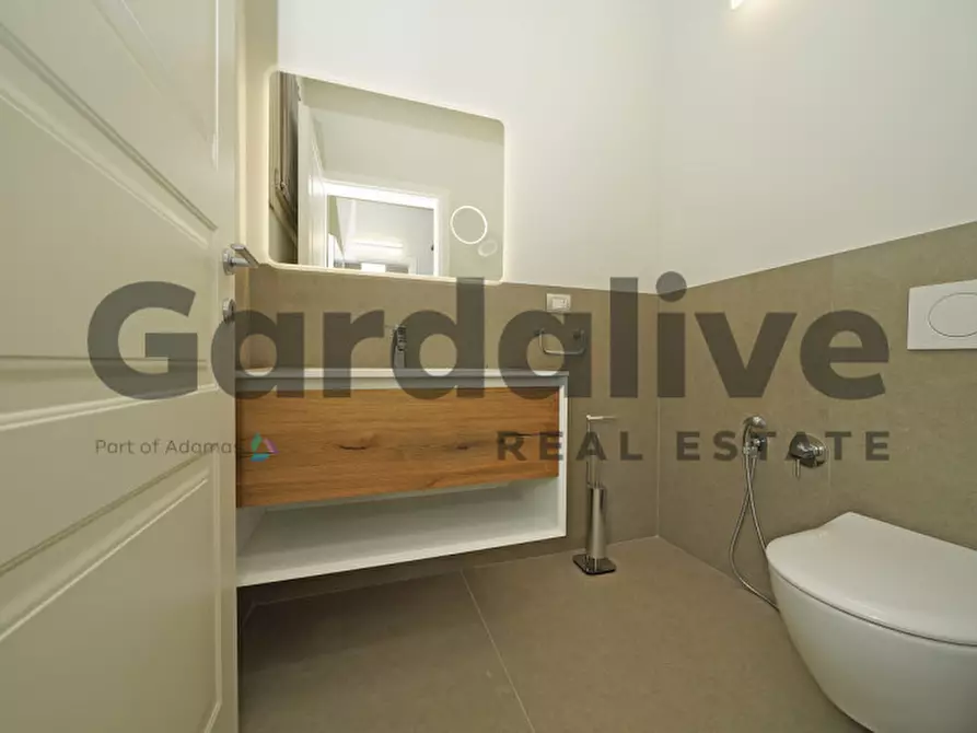 Immagine 18 di Appartamento in vendita  in Residence Caesar a Sirmione