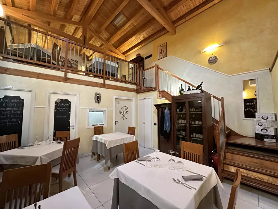 Immagine 3 di Attività commerciale in vendita  in Adria, Via Scalo a Adria