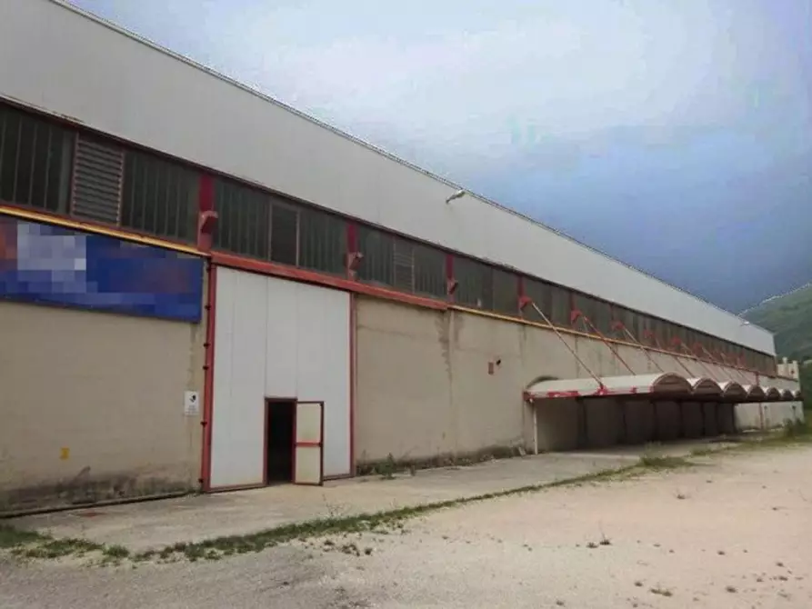 Immagine 1 di Capannone industriale in vendita  in Via dell'Industria, N. snc a Cantiano