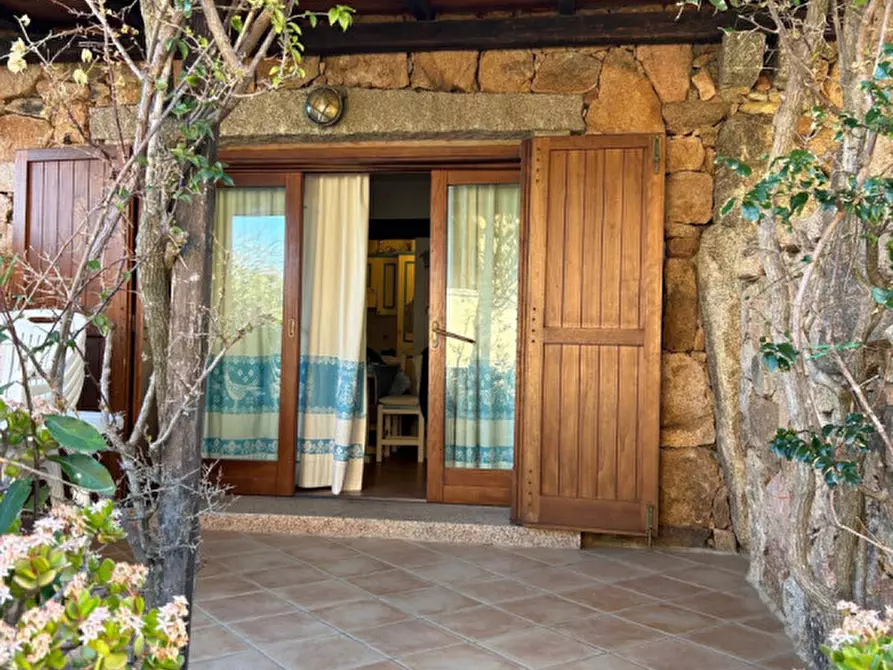 Immagine 9 di Villa in vendita  in BARRABISA a Palau