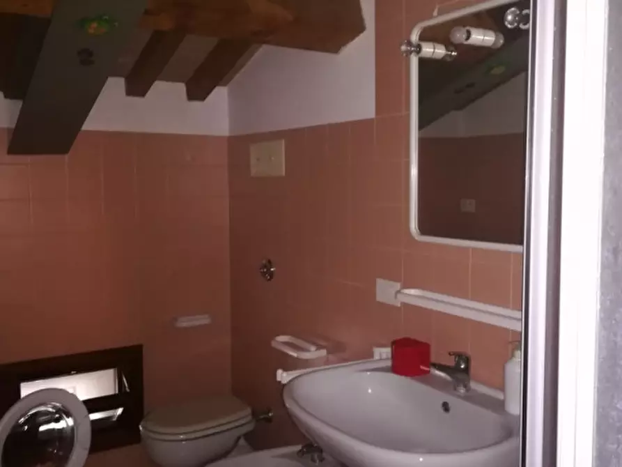 Immagine 8 di Appartamento in affitto  in via roma a Vicenza