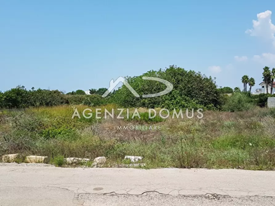 Immagine 1 di Terreno in vendita  in Via Giulio Cesare Vanini a Taviano