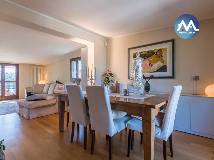 Immagine 8 di Appartamento in vendita  in Via Amedeo Avogadro a Pesaro