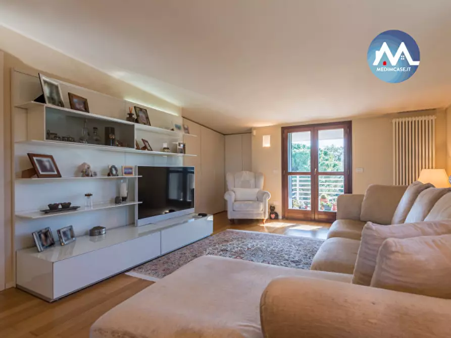 Immagine 9 di Appartamento in vendita  in Via Amedeo Avogadro a Pesaro