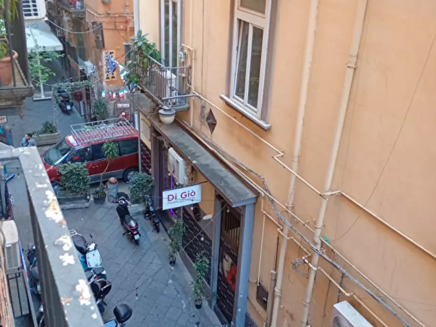 Immagine 11 di Appartamento in affitto  in Via Toledo 300 a Napoli
