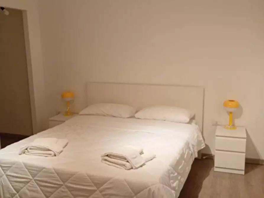 Immagine 14 di Appartamento in affitto  in Via Toledo 300 a Napoli