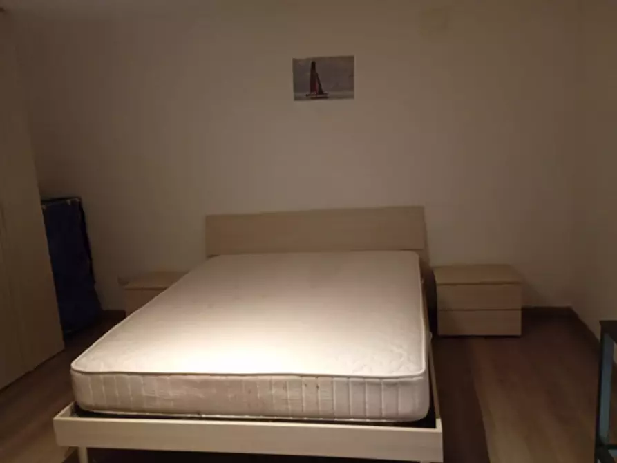 Immagine 8 di Appartamento in affitto  in Via Toledo 300 a Napoli