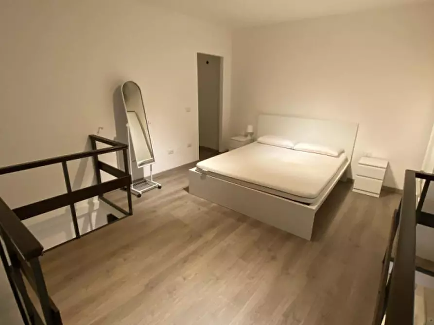 Immagine 5 di Appartamento in affitto  in Via Toledo 316 a Napoli