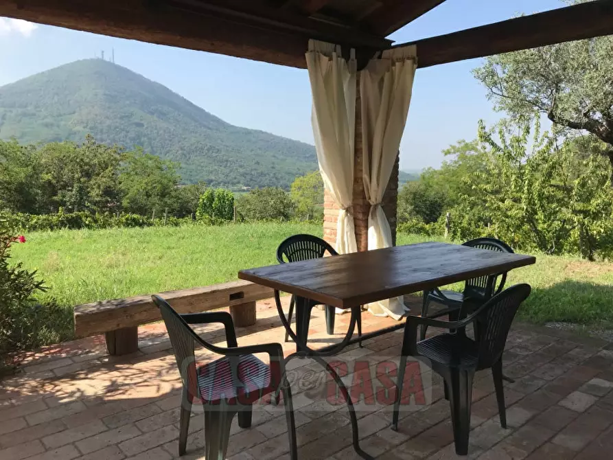 Immagine 1 di Rustico / casale in vendita  in prossima a Baone