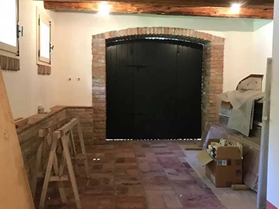 Immagine 32 di Rustico / casale in vendita  in prossima a Baone