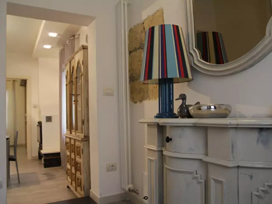 Immagine 1 di Casa indipendente in vendita  in via grancare basse a Vicenza