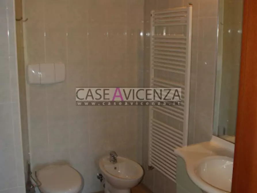 Immagine 12 di Appartamento in affitto  in via roma a Montegalda