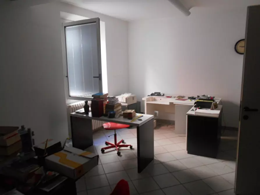 Immagine 3 di Ufficio in vendita  in via Massimo d'Azeglio a Casale Monferrato