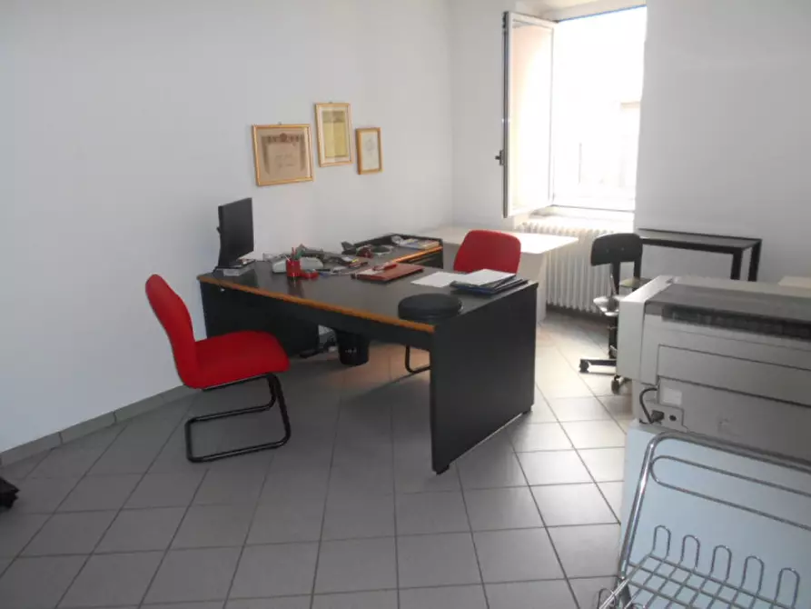 Immagine 4 di Ufficio in vendita  in via Massimo d'Azeglio a Casale Monferrato