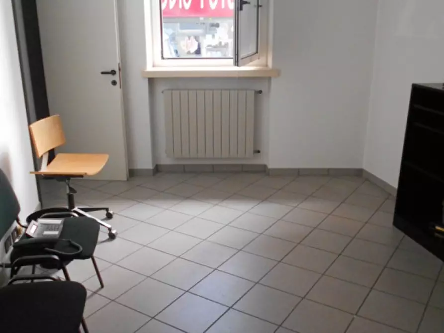 Immagine 6 di Ufficio in vendita  in via Massimo d'Azeglio a Casale Monferrato