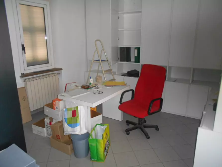 Immagine 10 di Ufficio in vendita  in via Massimo d'Azeglio a Casale Monferrato