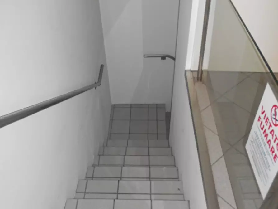 Immagine 14 di Ufficio in vendita  in via Massimo d'Azeglio a Casale Monferrato