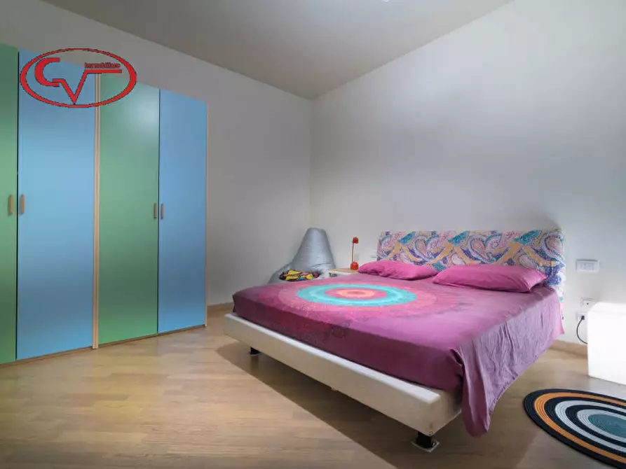 Immagine 30 di Villa in vendita  in via lungarno a Terranuova Bracciolini