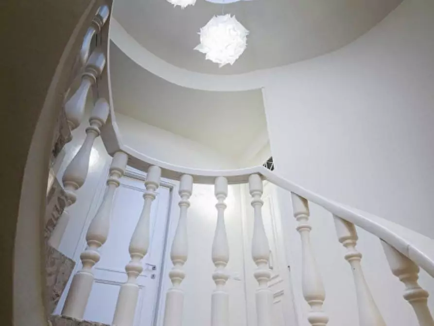 Immagine 46 di Villa in vendita  in via lungarno a Terranuova Bracciolini