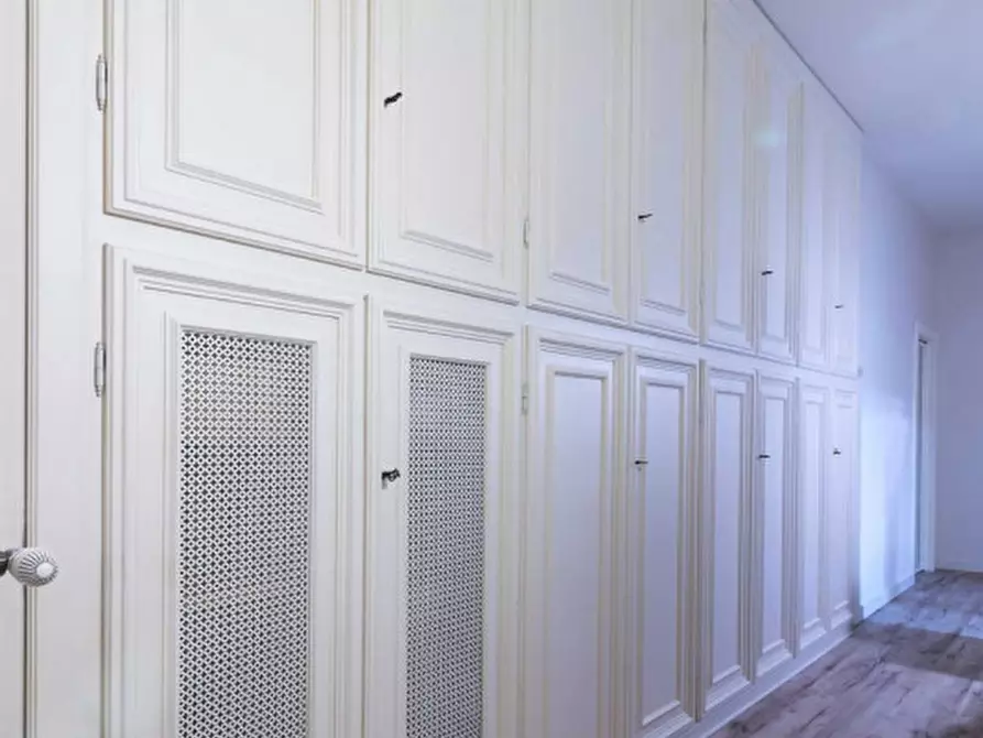 Immagine 55 di Villa in vendita  in via lungarno a Terranuova Bracciolini