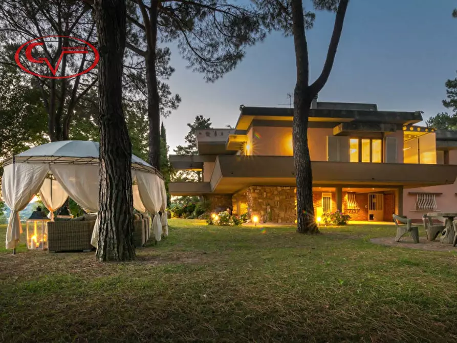 Immagine 62 di Villa in vendita  in via lungarno a Terranuova Bracciolini