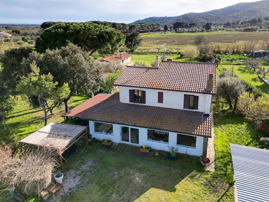 Immagine 2 di Appartamento in vendita  in via del poggetto a Castiglione Della Pescaia