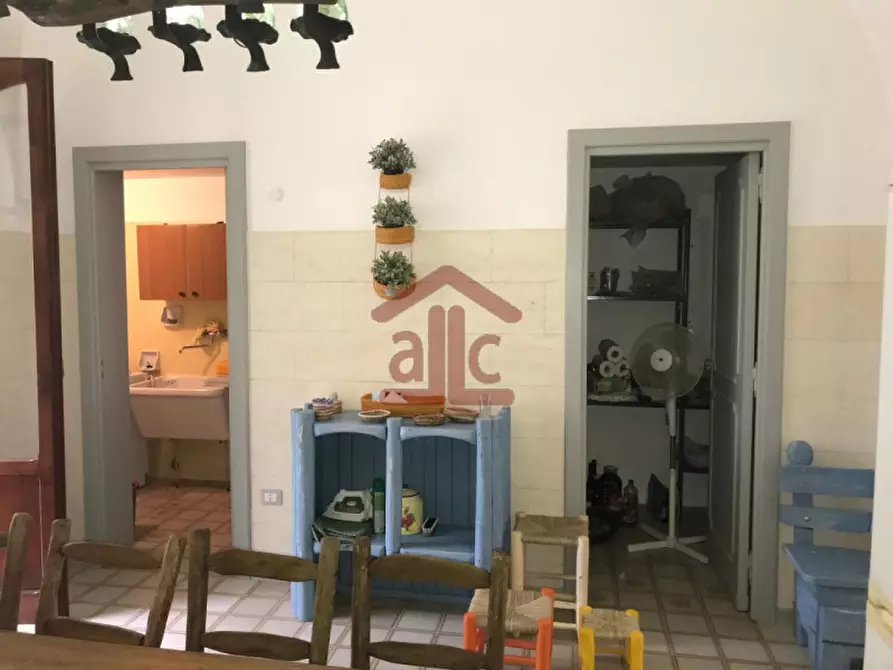 Immagine 21 di Villa in vendita  in strada provinciale 298-lecce-aeroporto san cataldo 1 a Lecce