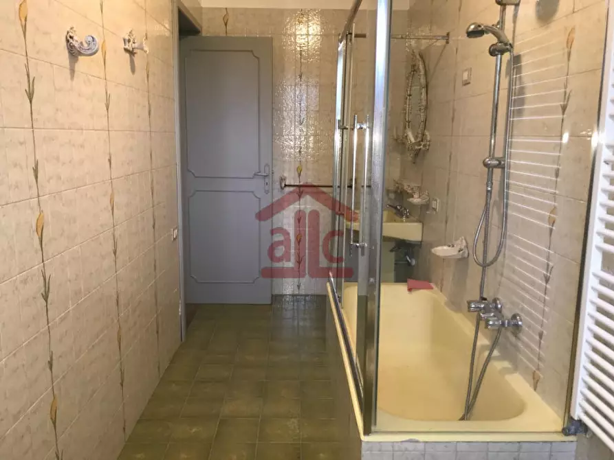 Immagine 41 di Villa in vendita  in strada provinciale 298-lecce-aeroporto san cataldo 1 a Lecce