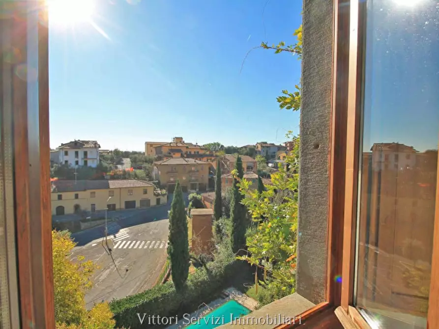 Immagine 21 di Appartamento in vendita  in Via delle mura a Sinalunga