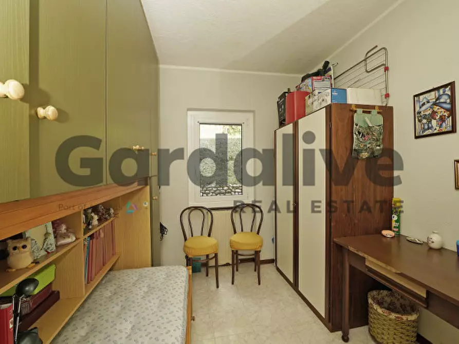 Immagine 9 di Appartamento in vendita  in Via Prais a Padenghe Sul Garda