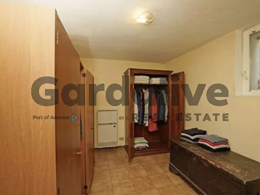 Immagine 4 di Appartamento in vendita  in Via Prais a Padenghe Sul Garda