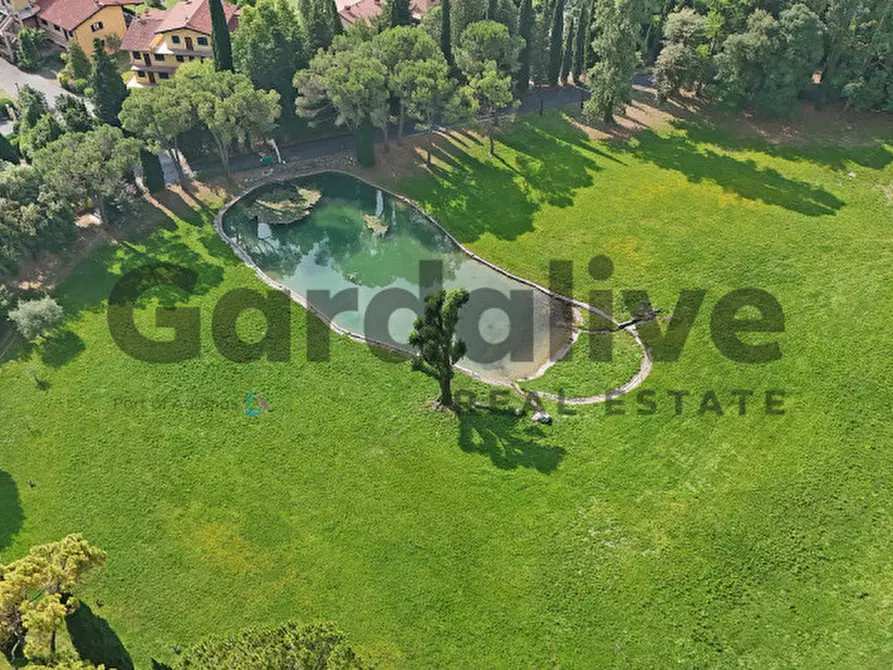 Immagine 18 di Appartamento in vendita  in Via Prais a Padenghe Sul Garda