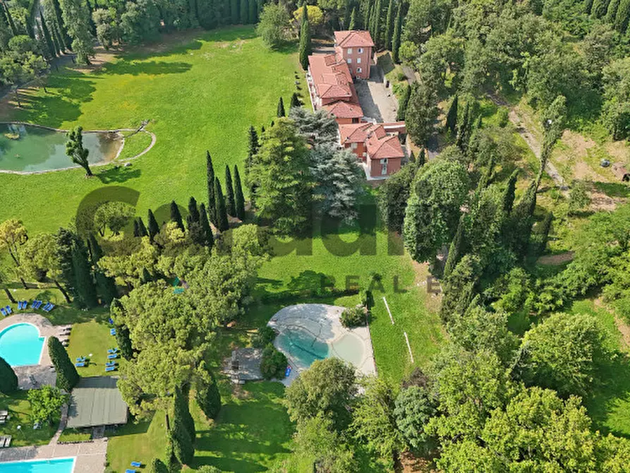 Immagine 29 di Appartamento in vendita  in Via Prais a Padenghe Sul Garda