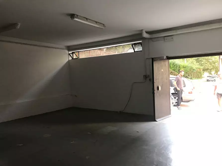 Immagine 1 di Magazzino in affitto  in Via Dalviano a Trieste