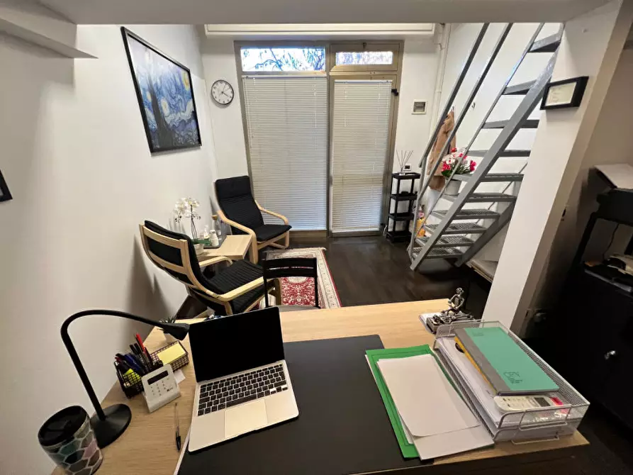 Immagine 7 di Negozio in vendita  in via Palestro a Padova