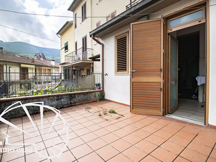 Immagine 5 di Casa indipendente in vendita  a Vaiano