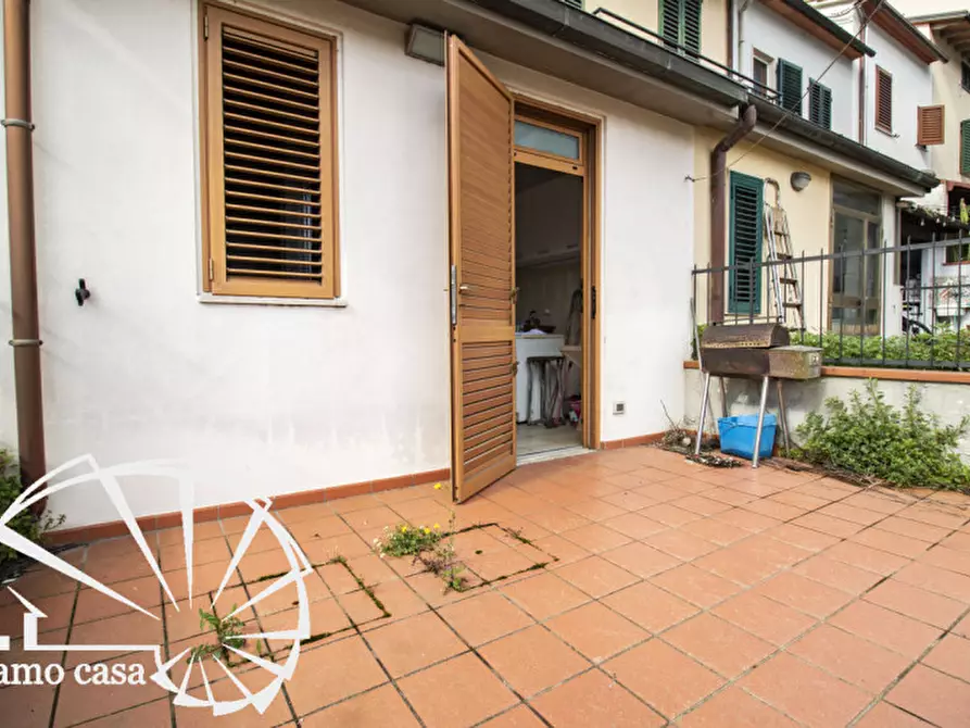 Immagine 6 di Casa indipendente in vendita  a Vaiano