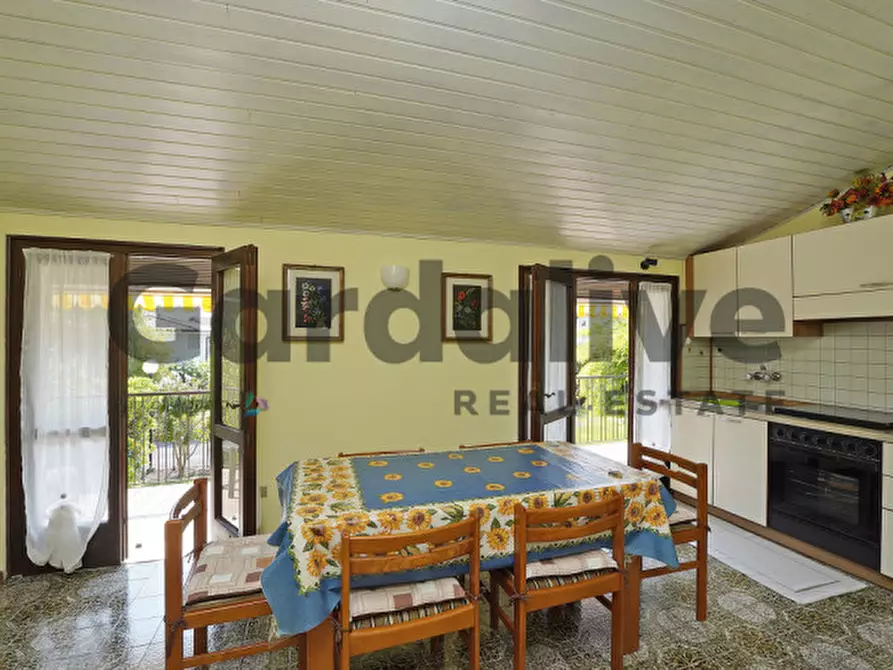 Immagine 6 di Appartamento in vendita  in Via Prais a Padenghe Sul Garda