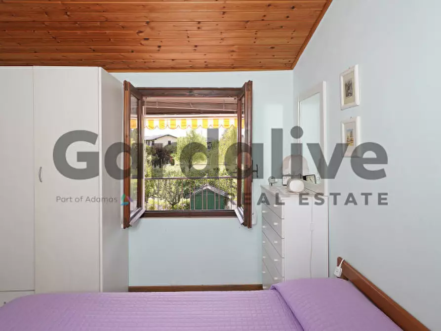 Immagine 14 di Appartamento in vendita  in Via Prais a Padenghe Sul Garda