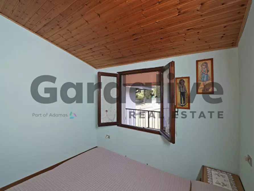 Immagine 16 di Appartamento in vendita  in Via Prais a Padenghe Sul Garda