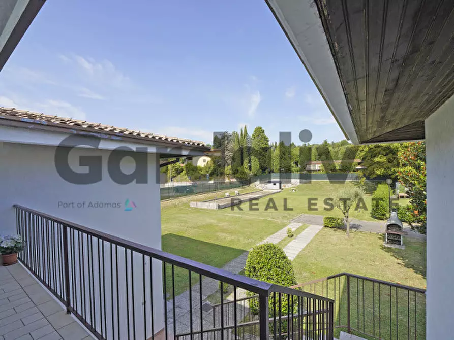 Immagine 18 di Appartamento in vendita  in Via Prais a Padenghe Sul Garda